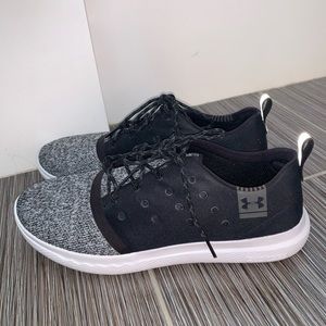 NEVER WORN Under Armour running shoes